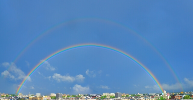 虹は7色じゃない～日本は7色・世界の虹はなん色？～ | extraordinary.cloud